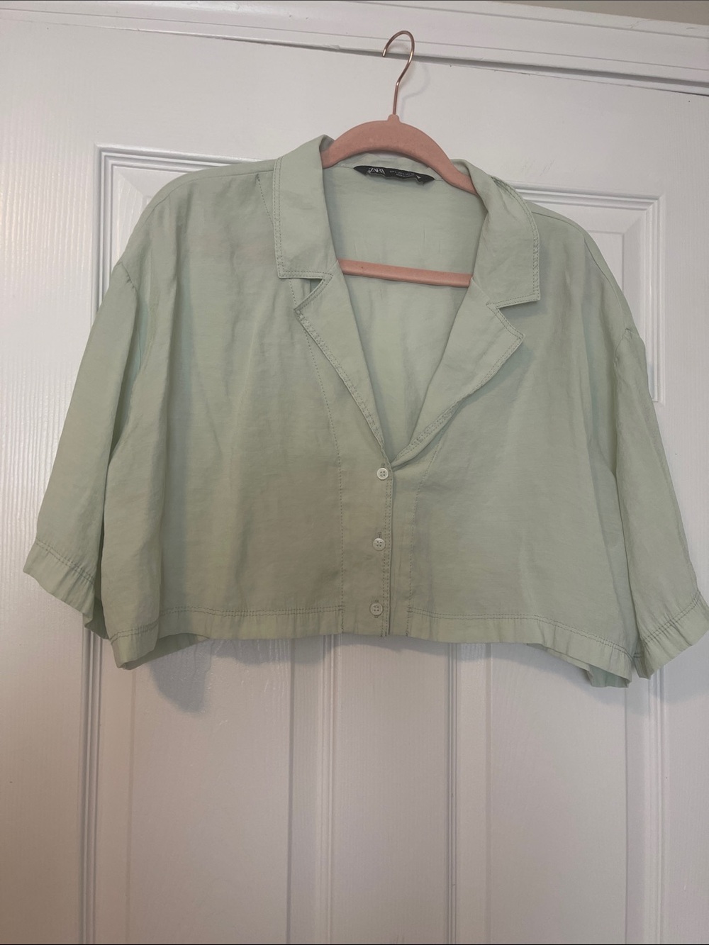 Zara Light Mint Green Cropped Button-Down Shirt